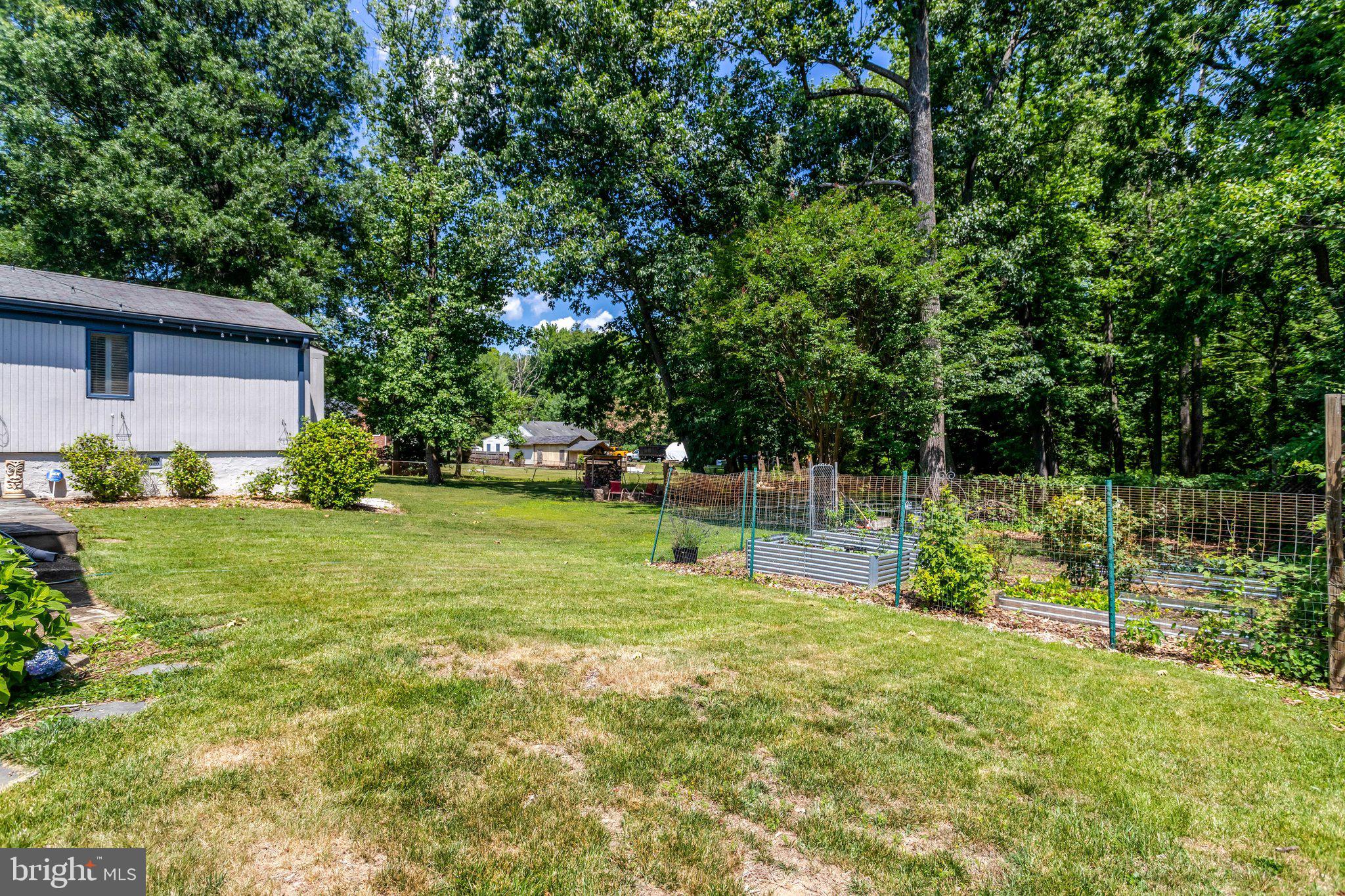 6616 Braddock Road Annandale, VA 22312 - Photo 47 of 61