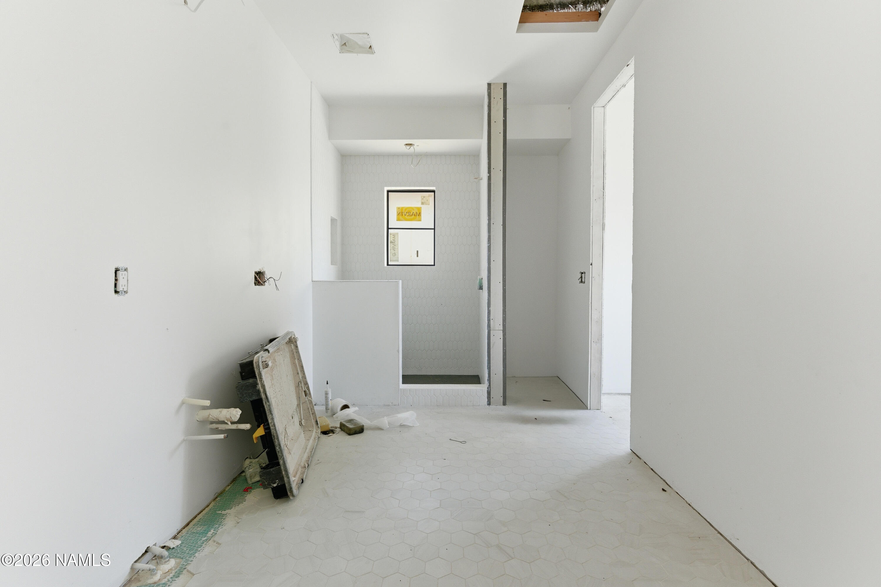 2380 East Del Rae Drive Flagstaff, AZ 86005 - Photo 15 of 26 a view of room with window