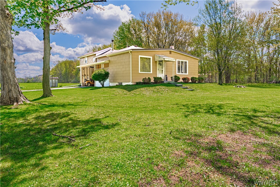 1659 Carmen Road Somerset, NY 14012 - Photo 1 of 37
