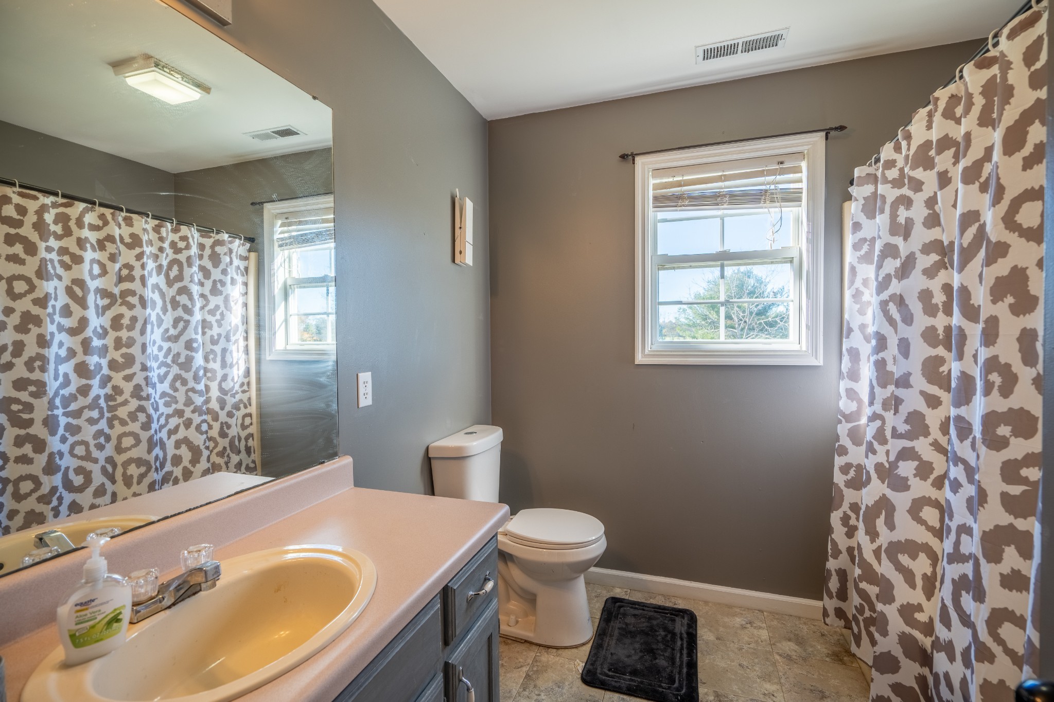 2533 Robertson Road Lawrenceburg, TN 38464 - Photo 27 of 36 Gallery Image 27