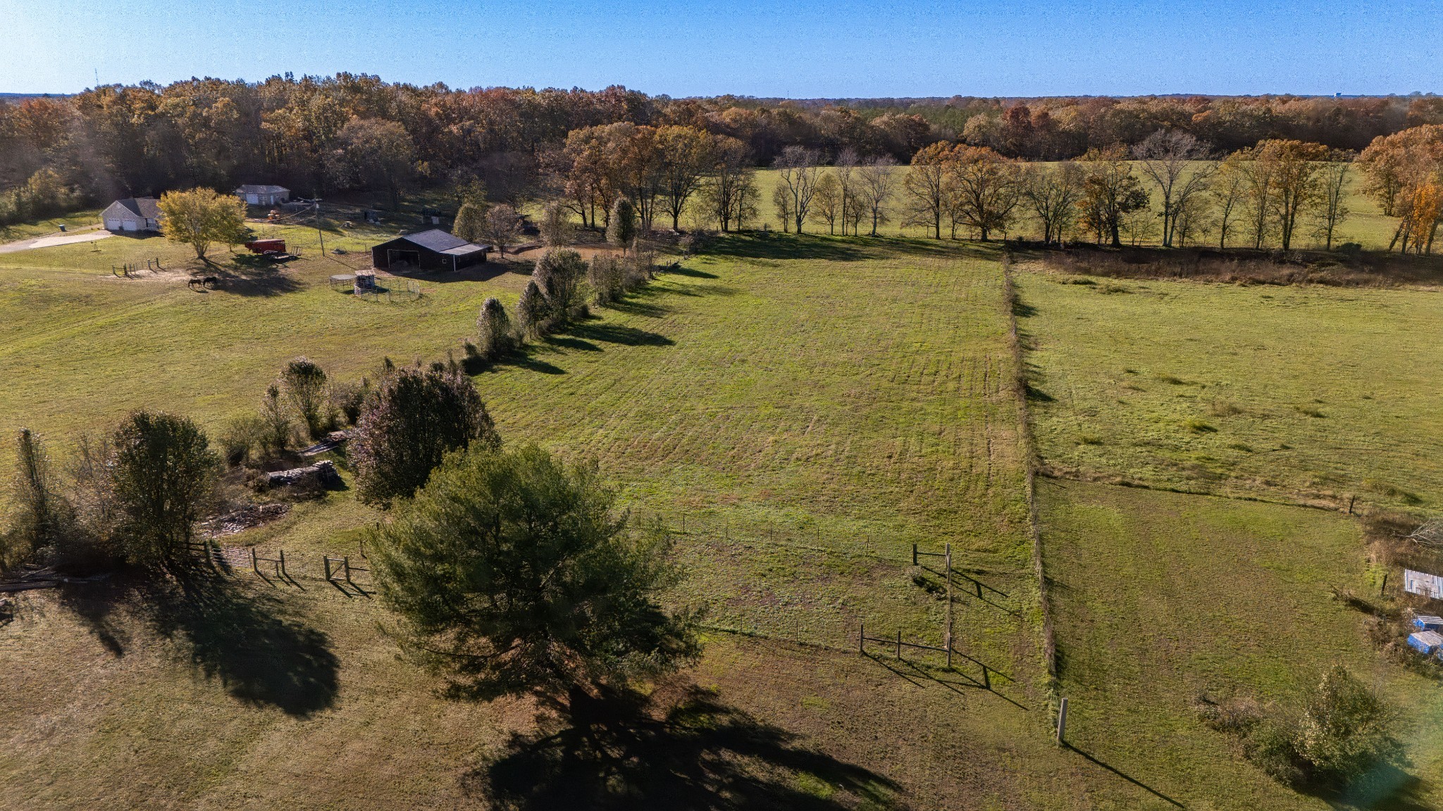2533 Robertson Road Lawrenceburg, TN 38464 - Photo 34 of 36 Gallery Image 34