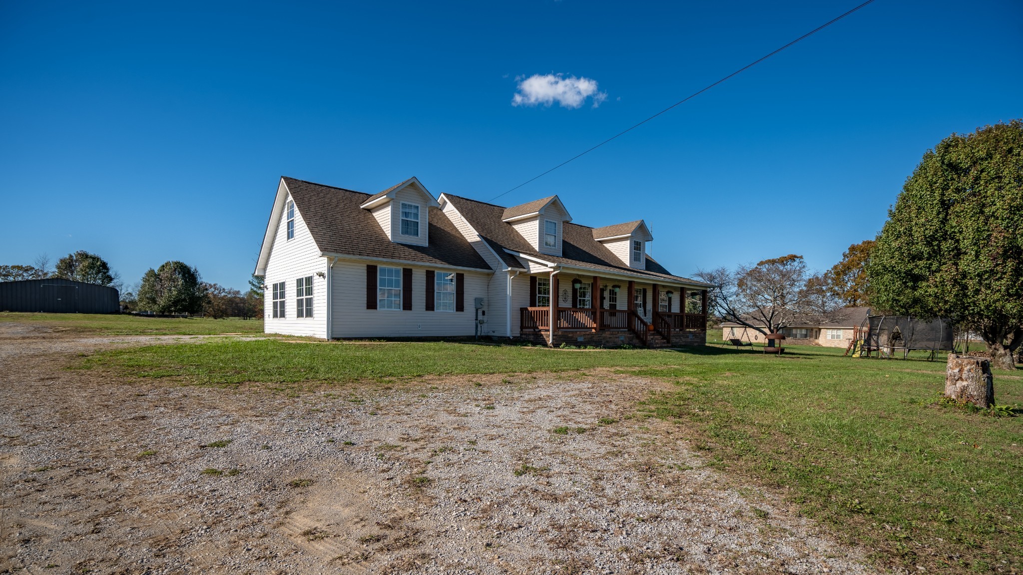 2533 Robertson Road Lawrenceburg, TN 38464 - Photo 7 of 36 Gallery Image 7