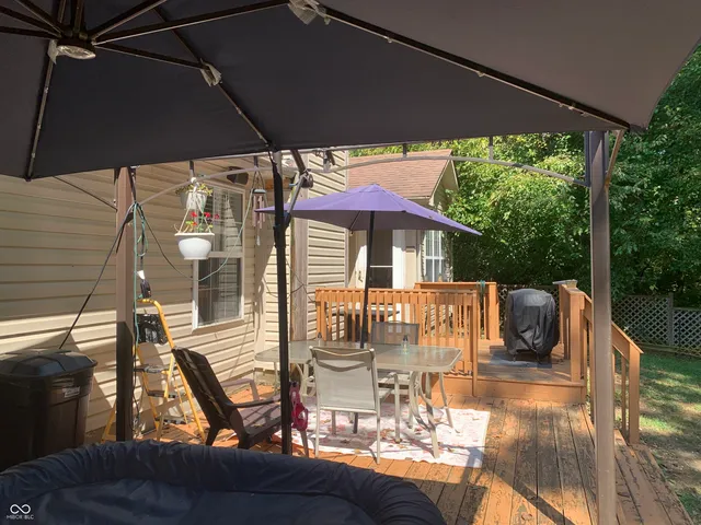 $279,900 | 2887 Prairie Stream Way, Columbus, IN 47203