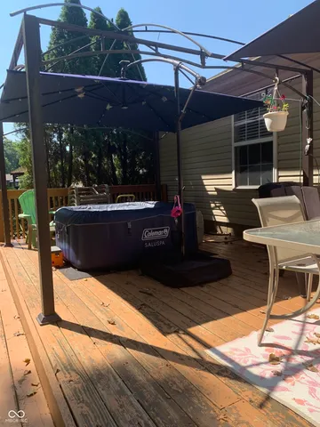 $279,900 | 2887 Prairie Stream Way, Columbus, IN 47203