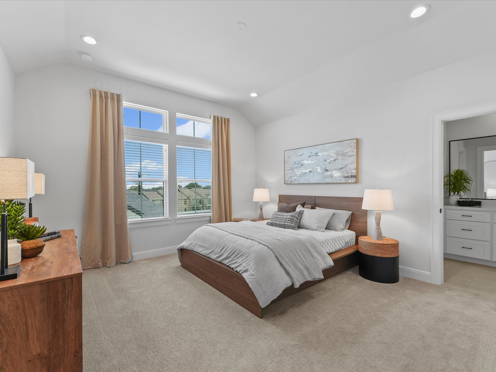 9216 Washington Heights Street Houston, TX 77063 - Photo 32 of 44 4th Bedroom