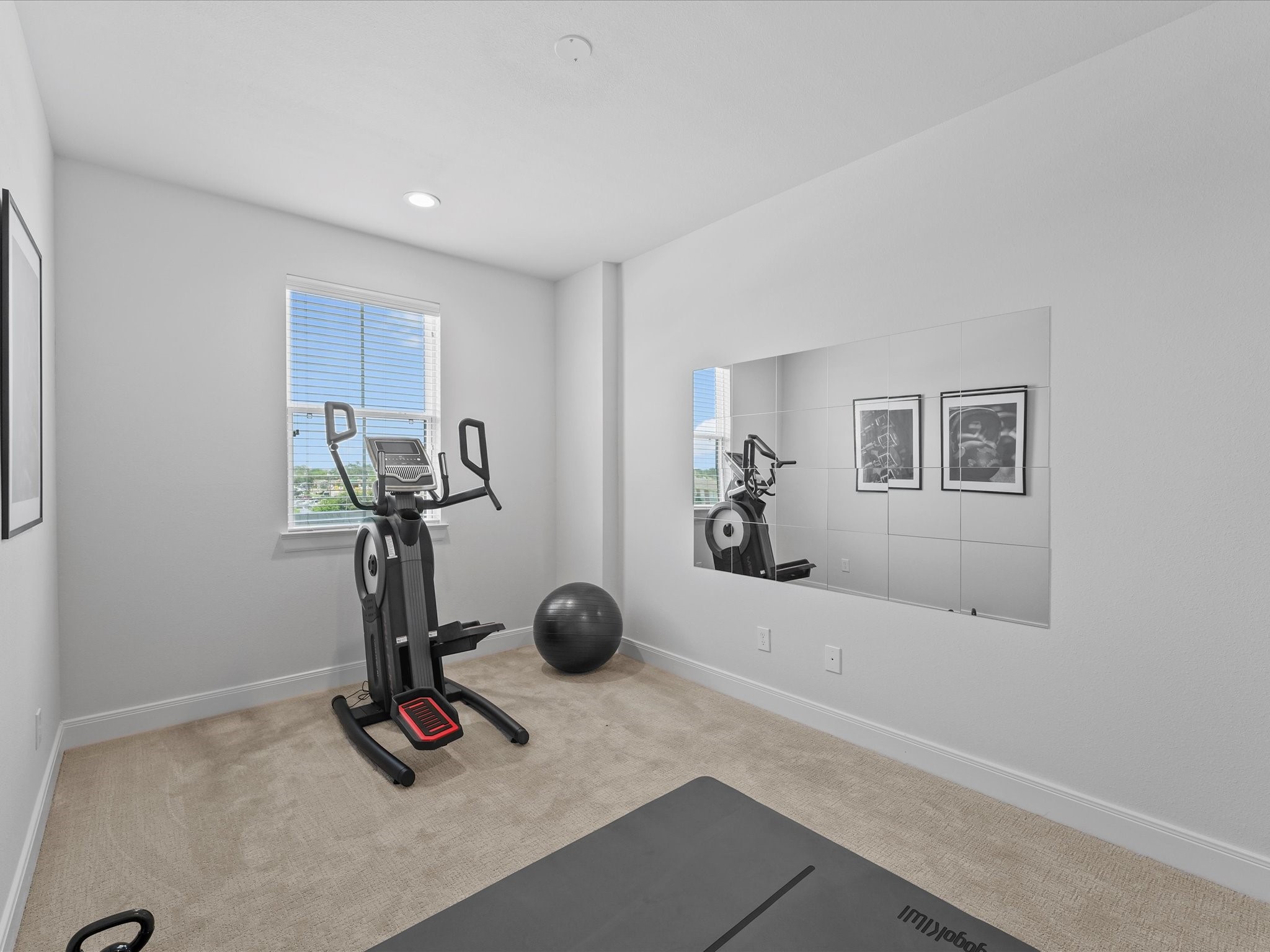 9216 Washington Heights Street Houston, TX 77063 - Photo 39 of 44 5th Bedroom