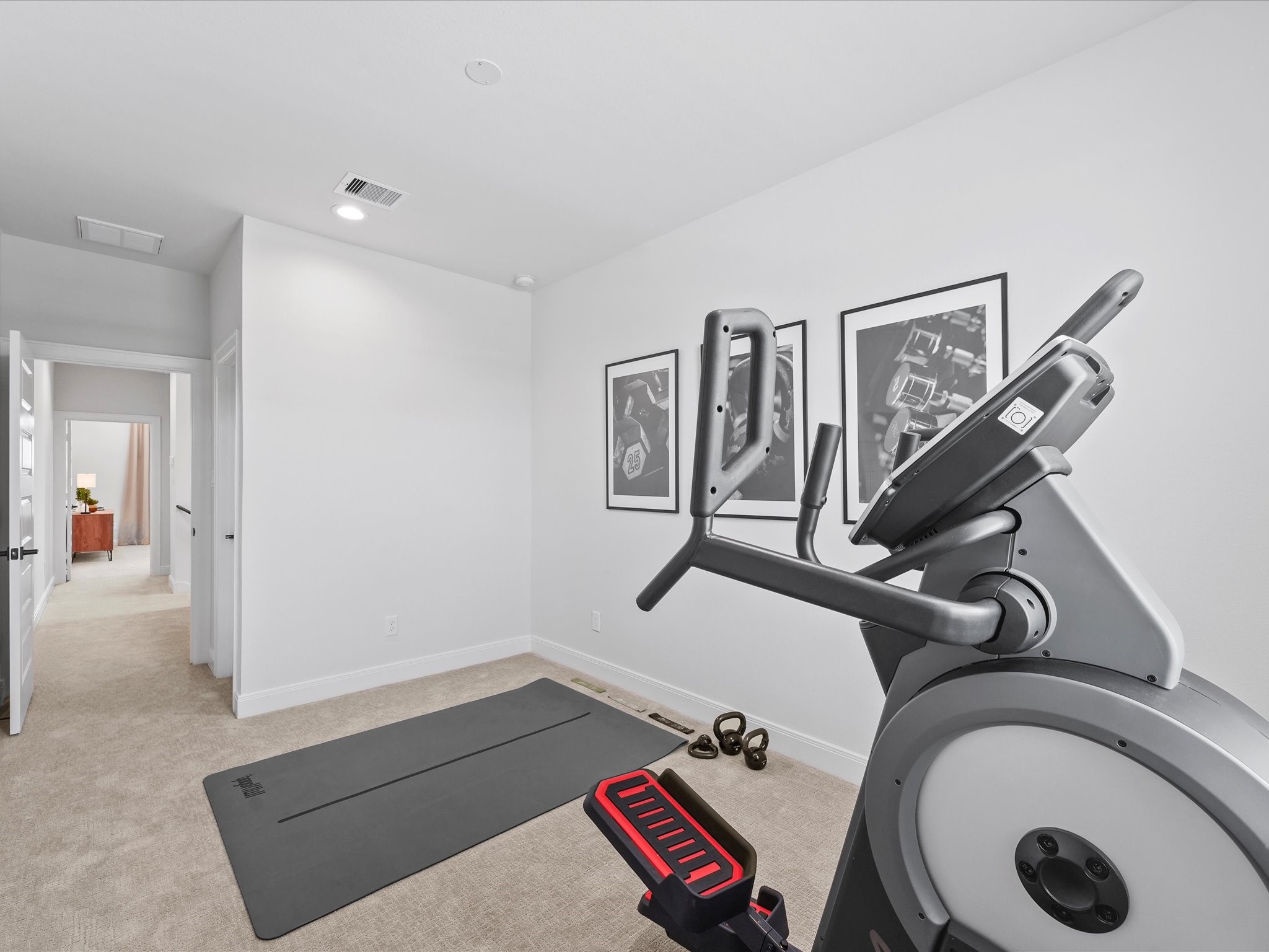 9216 Washington Heights Street Houston, TX 77063 - Photo 40 of 44 5th Bedroom