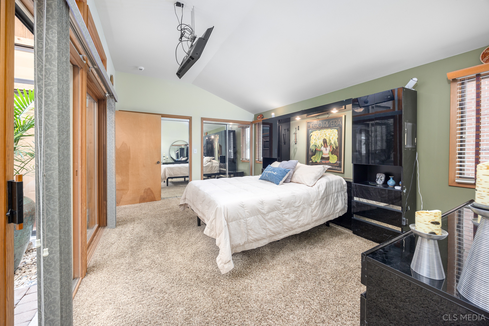 404 South Oak Street Palatine, IL 60067 - Photo 11 of 26 Gallery Image 11
