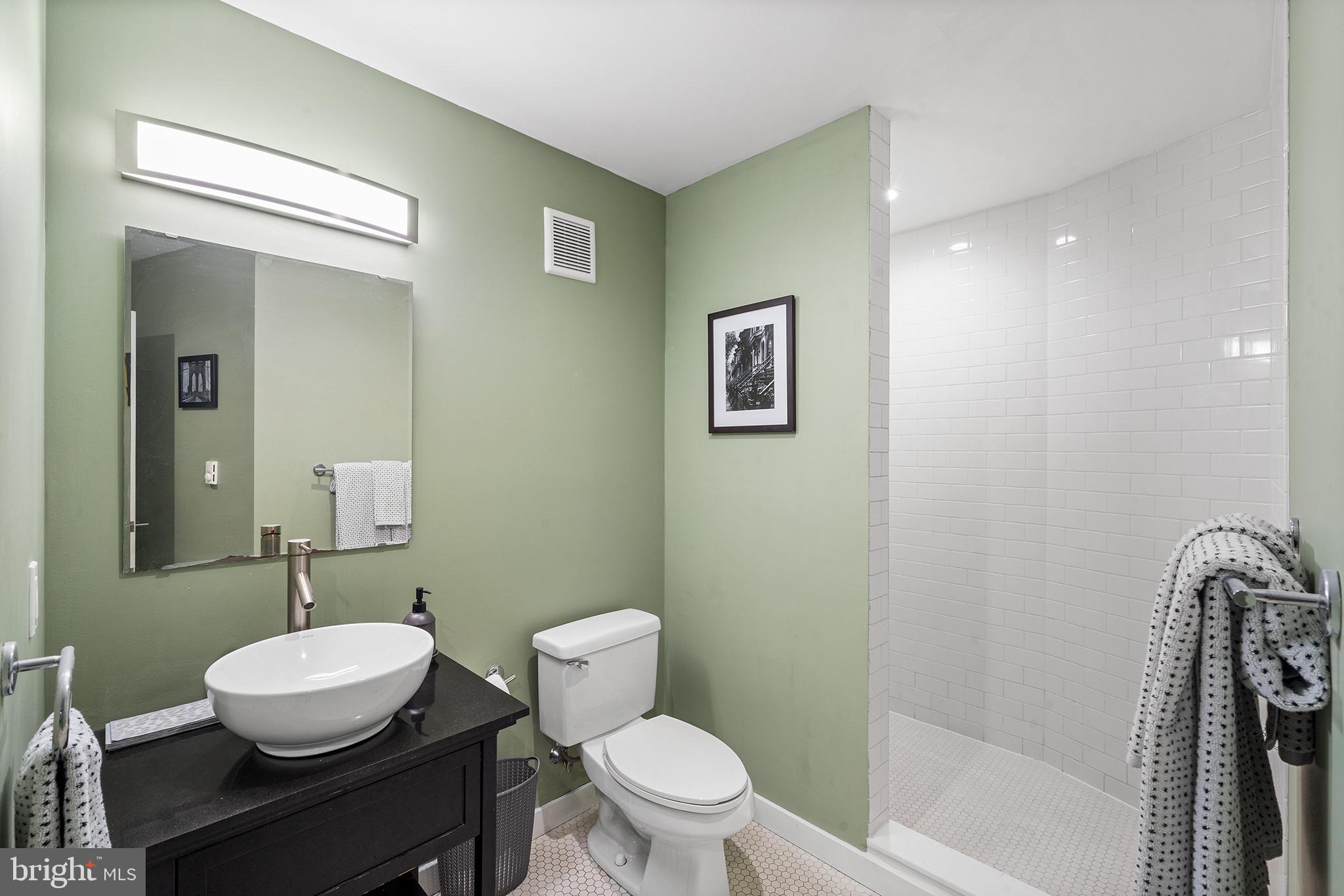1203 North 3rd Street, Unit 101 Philadelphia, PA 19122 - Photo 19 of 31