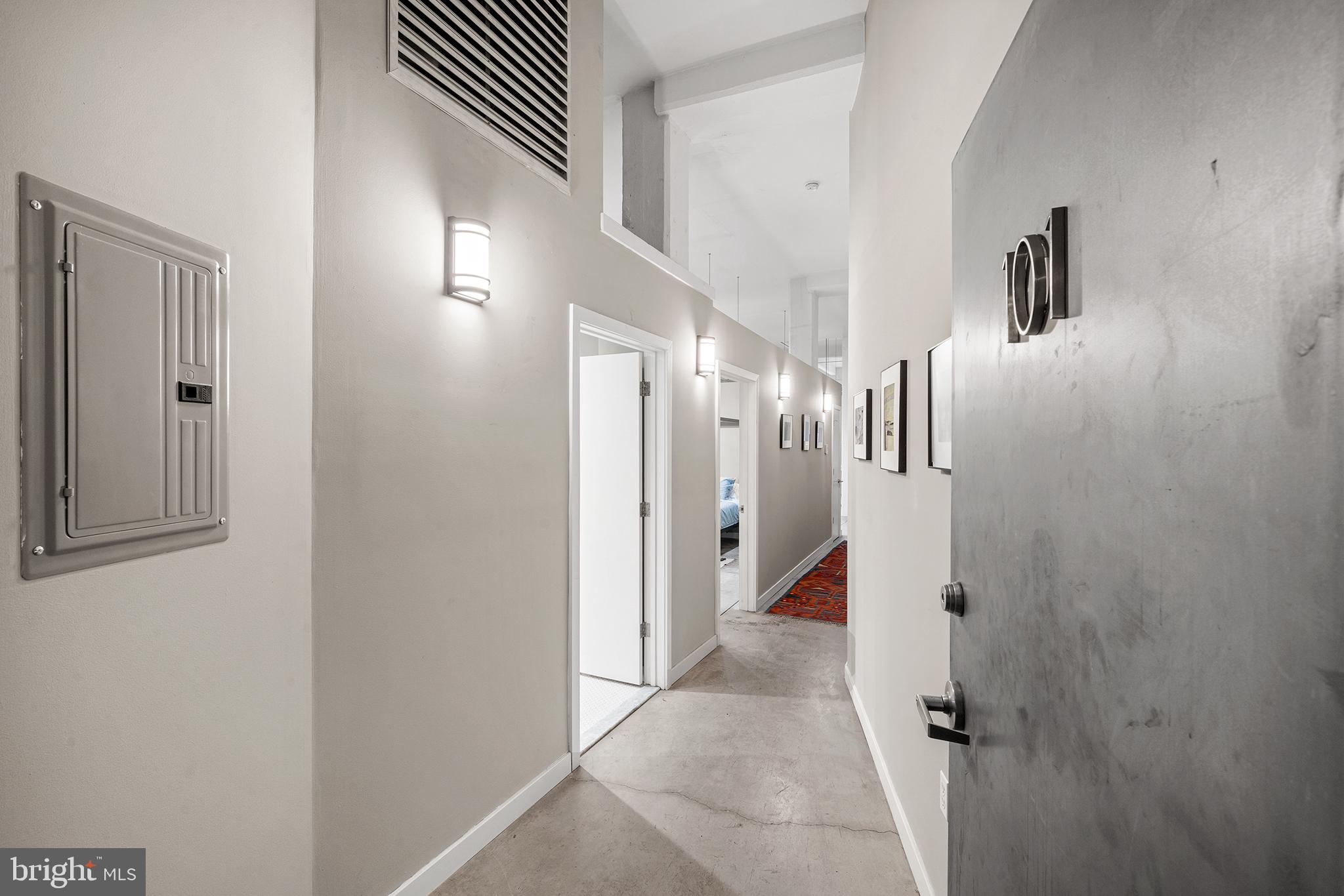 1203 North 3rd Street, Unit 101 Philadelphia, PA 19122 - Photo 21 of 31 Entrance to Unit from building