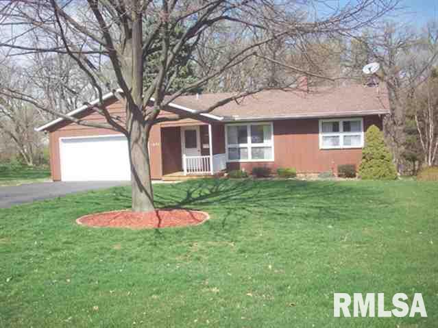 1822 Lincoln Road Bettendorf, IA 52722 - Photo 16 of 17 Gallery Image 16