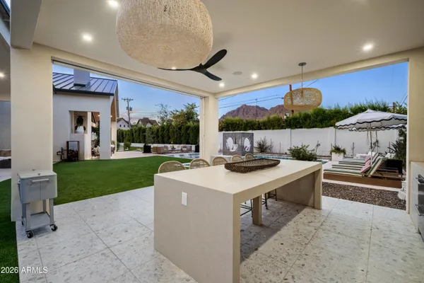 $5,100,000 | 6114 East Calle Del Norte, Scottsdale, AZ 85251