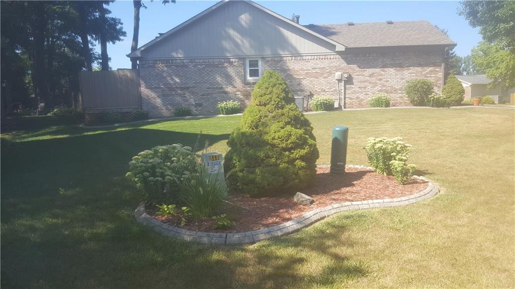 633 Green Ridge Drive Avon, IN 46123 - Photo 3 of 37 Gallery Image 3