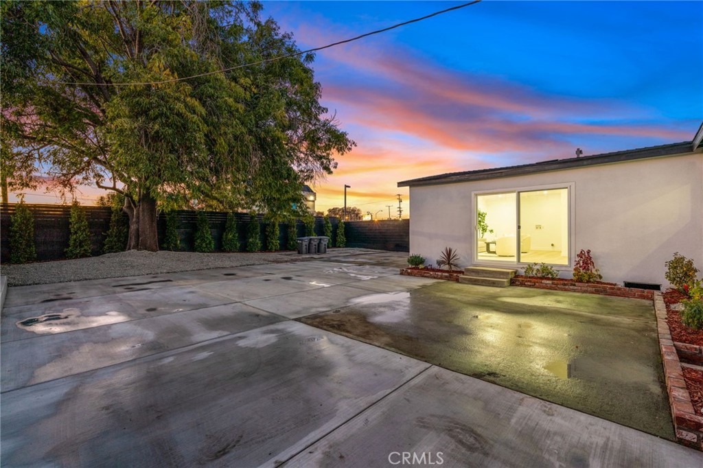 22027 Bolsa Avenue Carson, CA 90745 - Photo 27 of 30