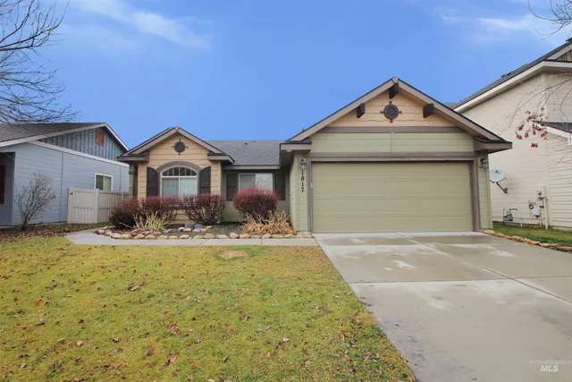 $385,000 | 1817 Ridge Way, Middleton, ID 83644