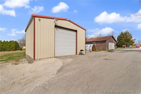 $379,900 | 1120 Highway 335, Corydon, IN 47112