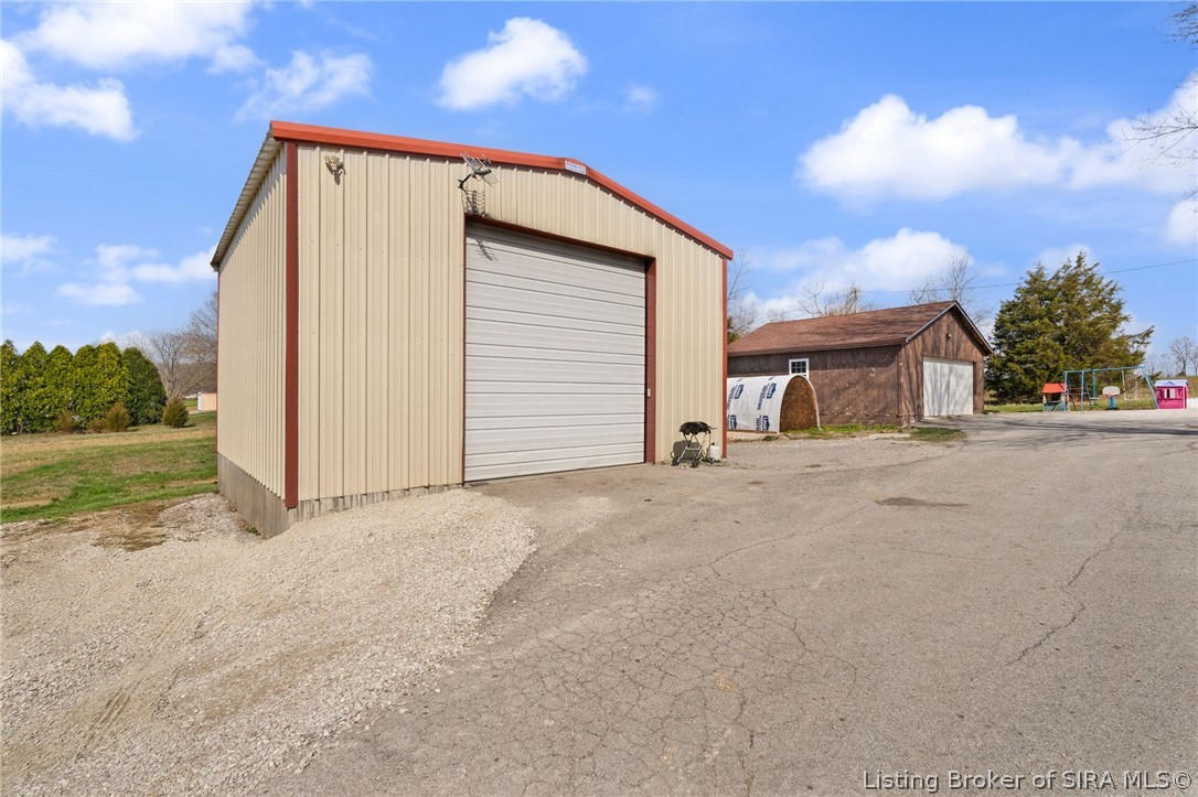 1120 Highway 335 Corydon, IN 47112 - Photo 5 of 49