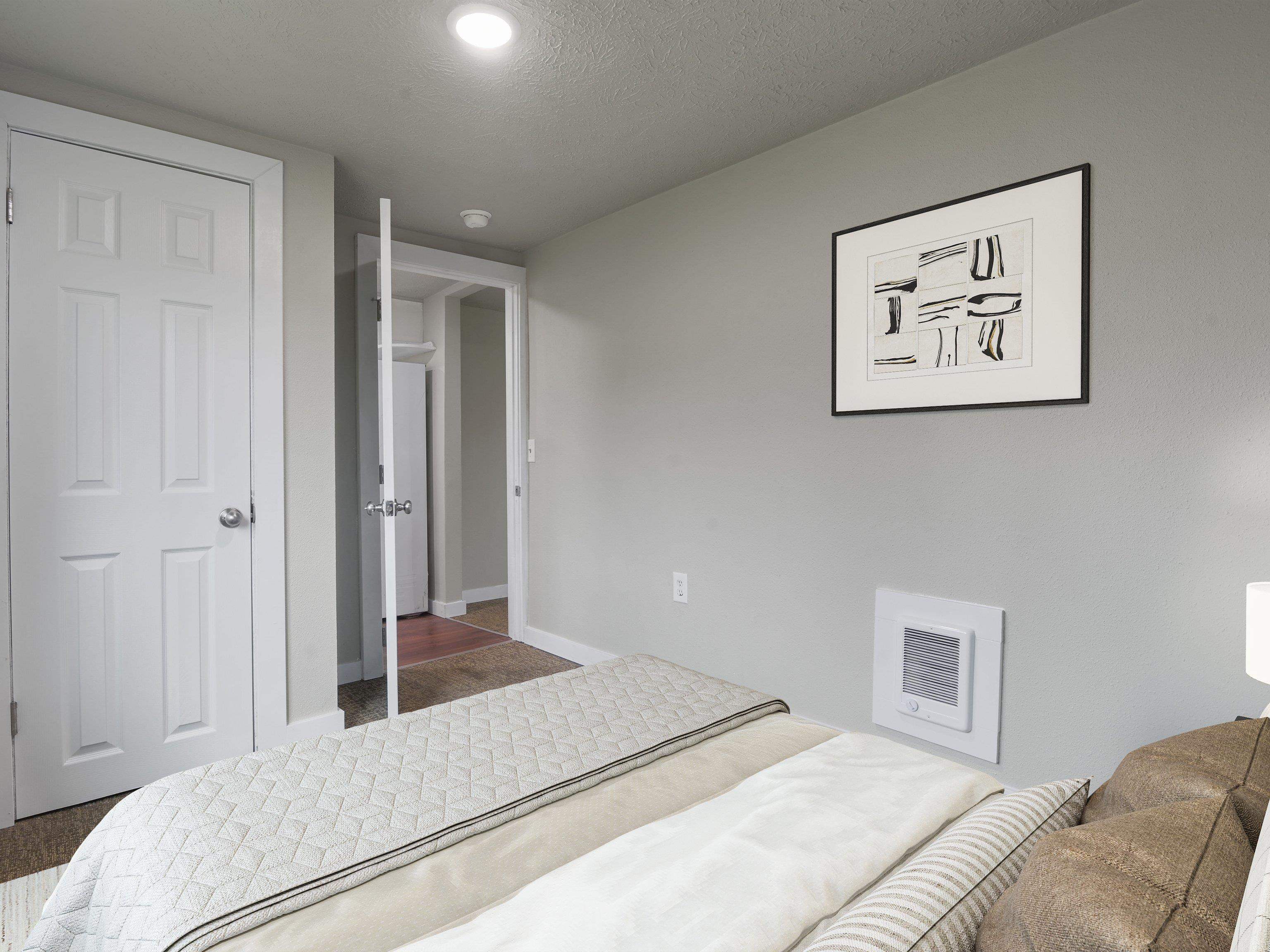 9601 North Ivanhoe Road Spokane, WA 99218 - Photo 14 of 27