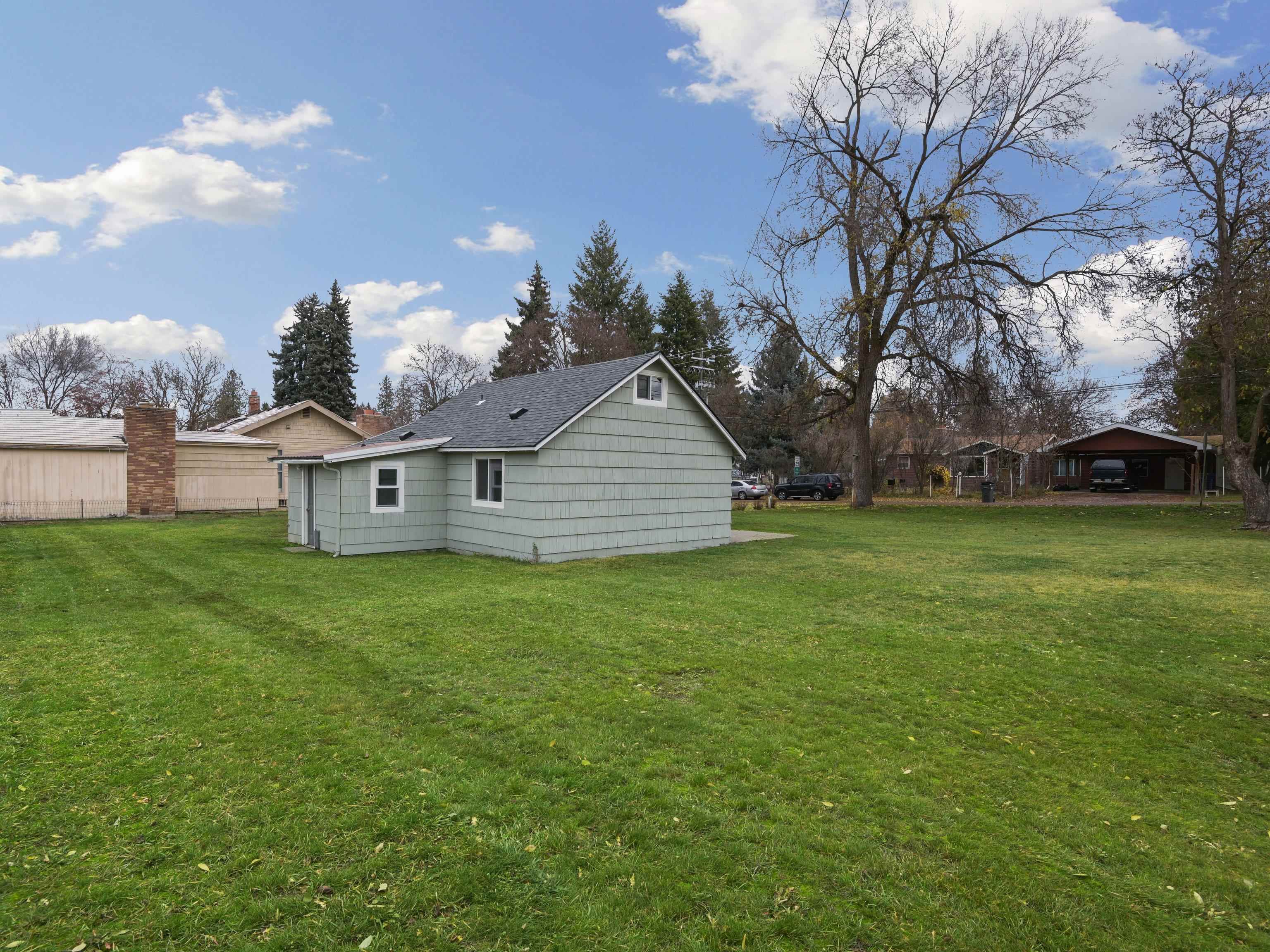 9601 North Ivanhoe Road Spokane, WA 99218 - Photo 20 of 27