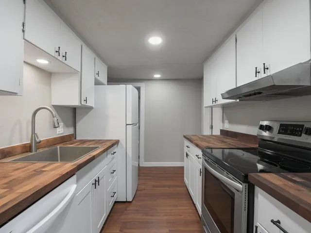 $274,500 | 9601 North Ivanhoe Road, Spokane, WA 99218