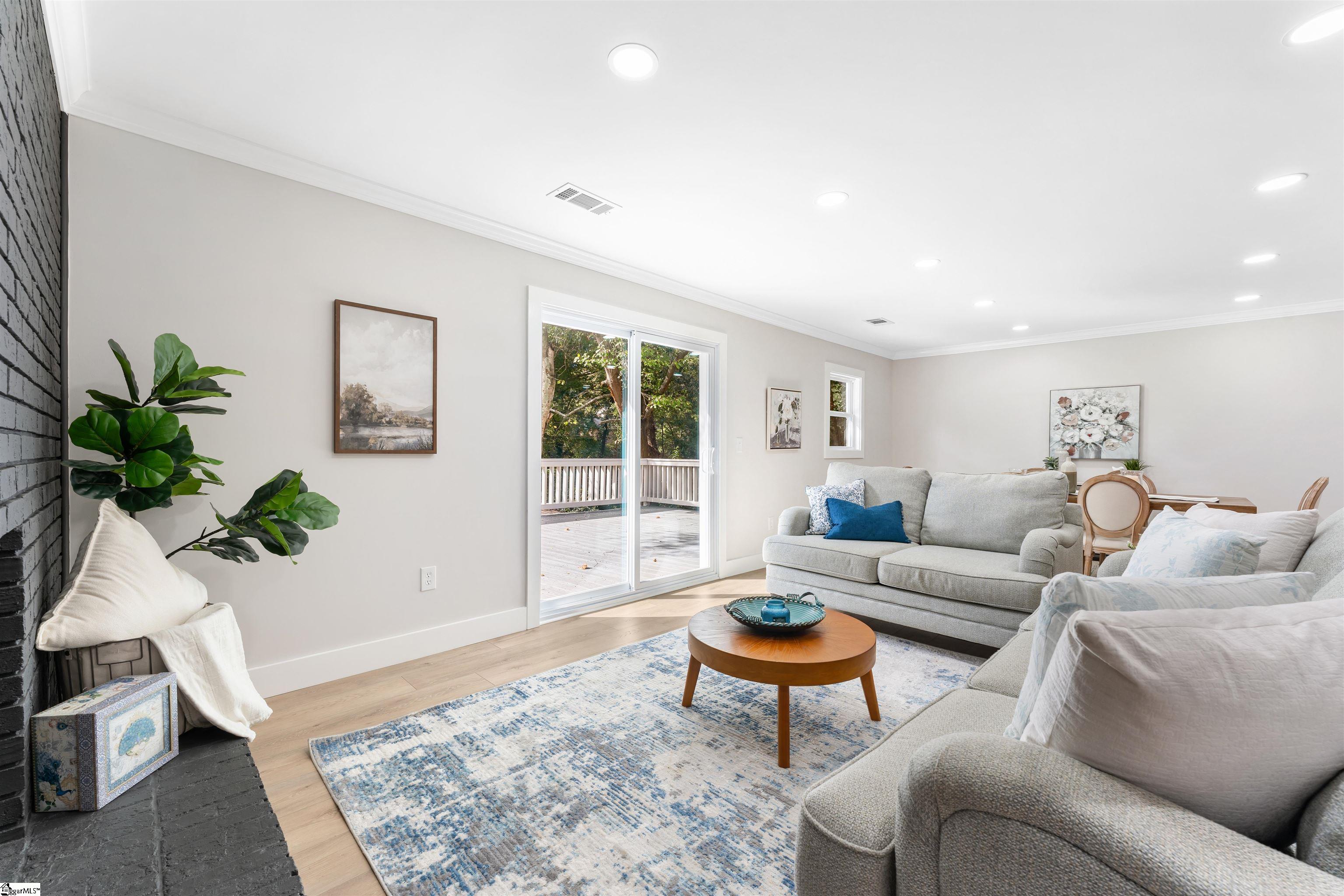 1 Longmeadow Road Taylors, SC 29687 - Photo 6 of 34