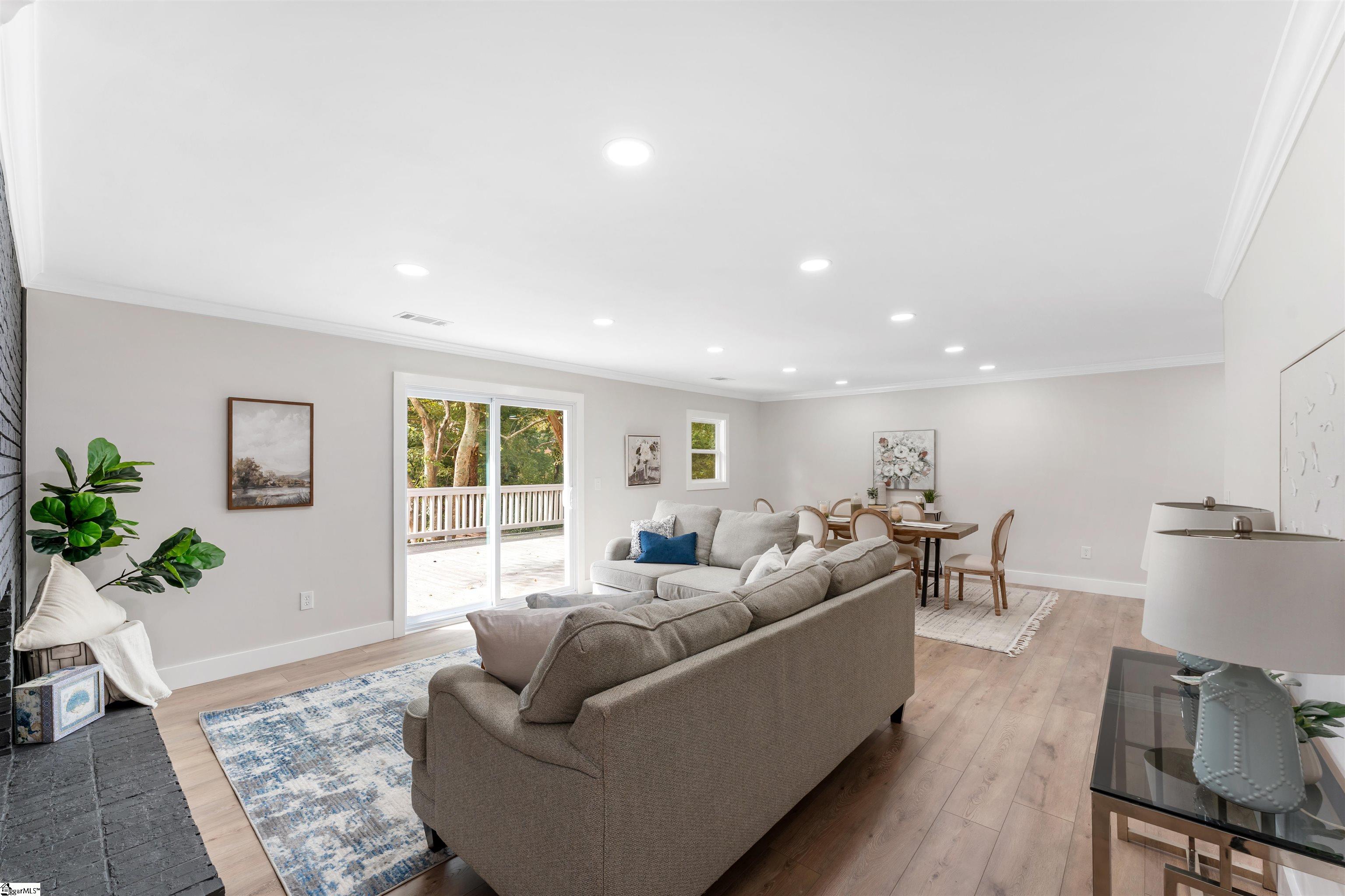 1 Longmeadow Road Taylors, SC 29687 - Photo 8 of 34