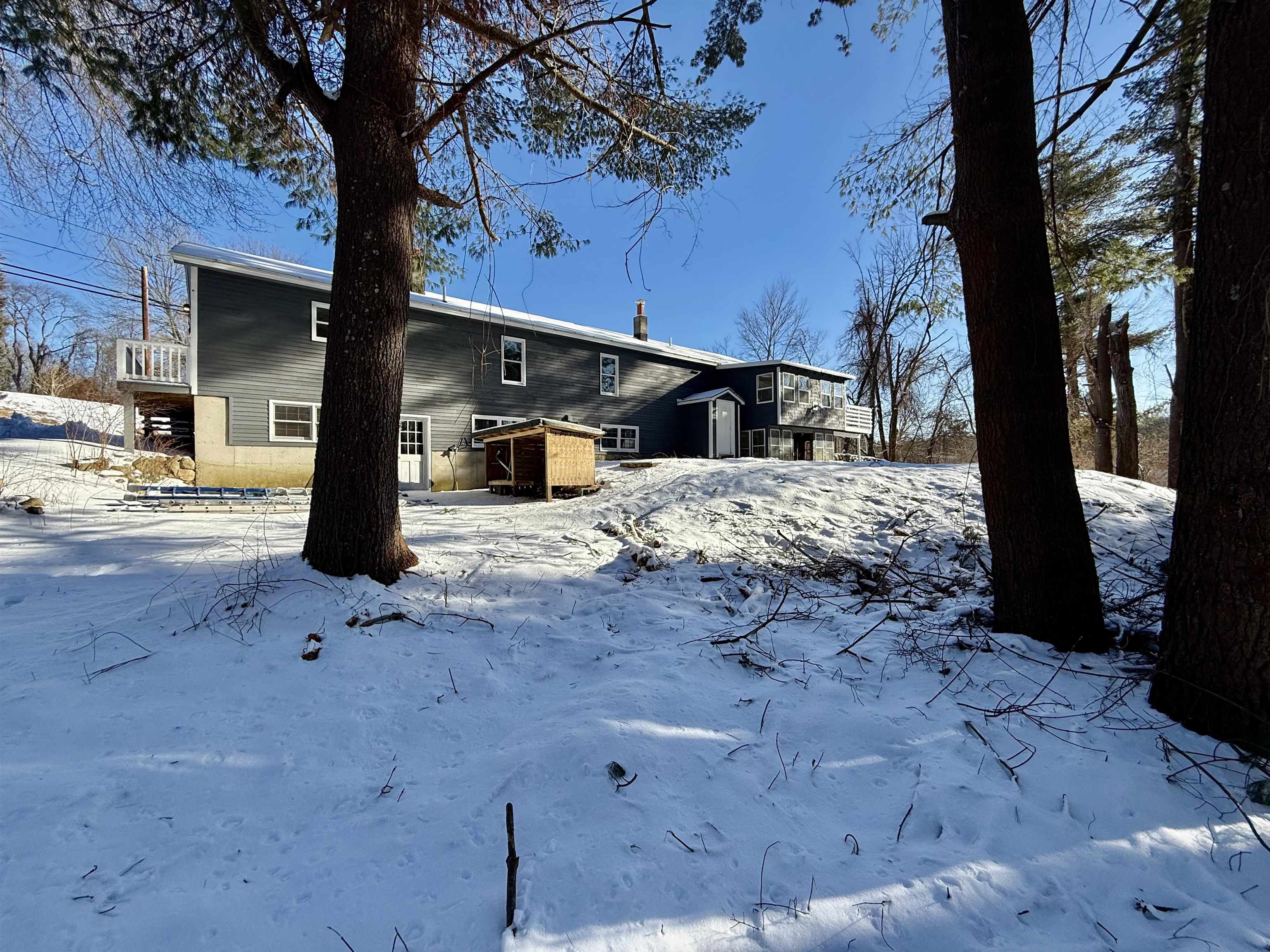 22 Mammoth Road Hooksett, NH 03106 - Photo 29 of 44