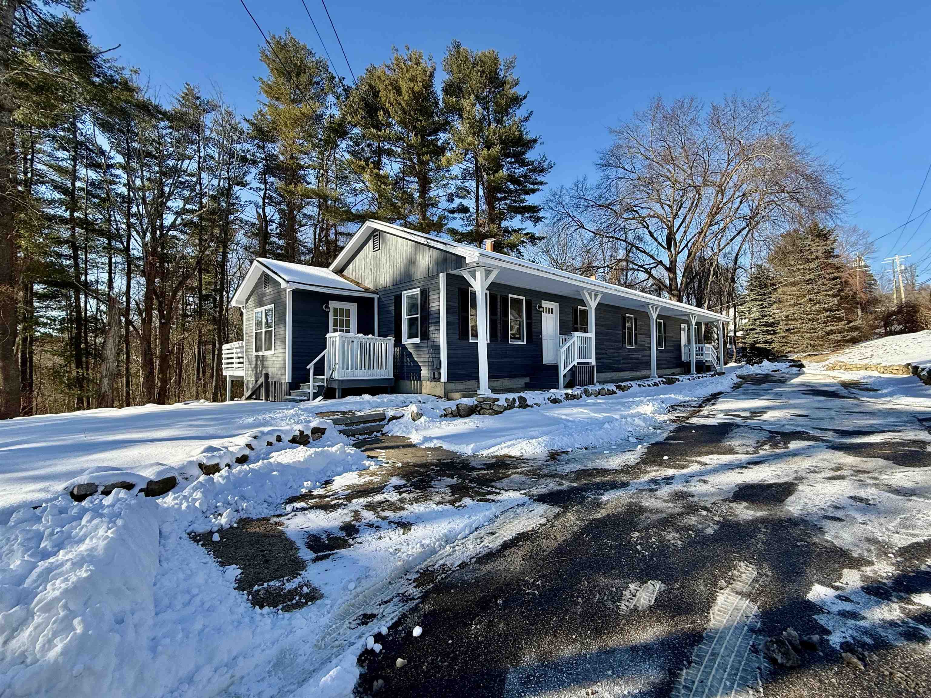 22 Mammoth Road Hooksett, NH 03106 - Photo 36 of 44