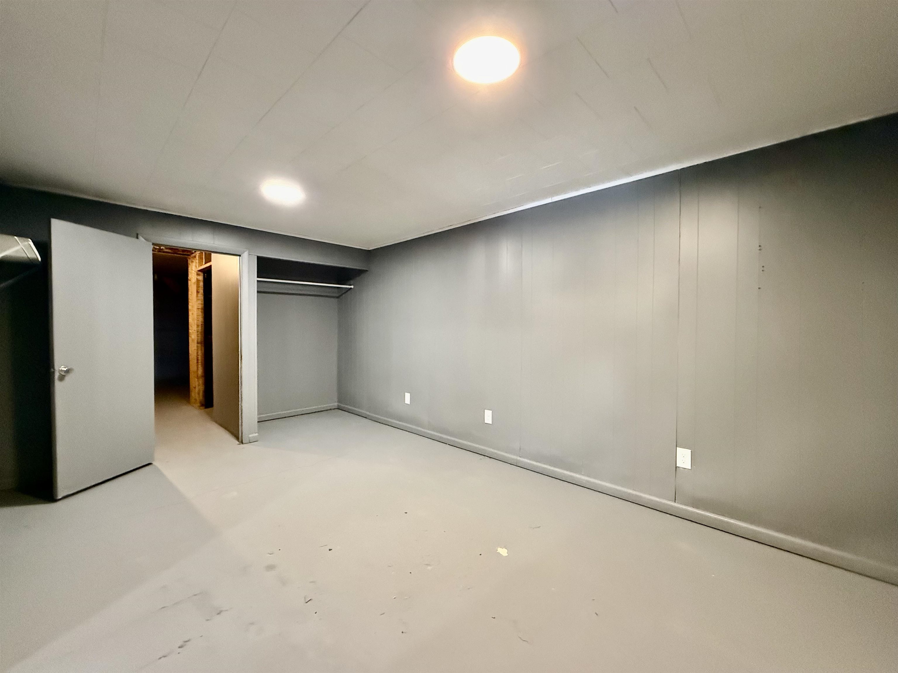 22 Mammoth Road Hooksett, NH 03106 - Photo 10 of 44