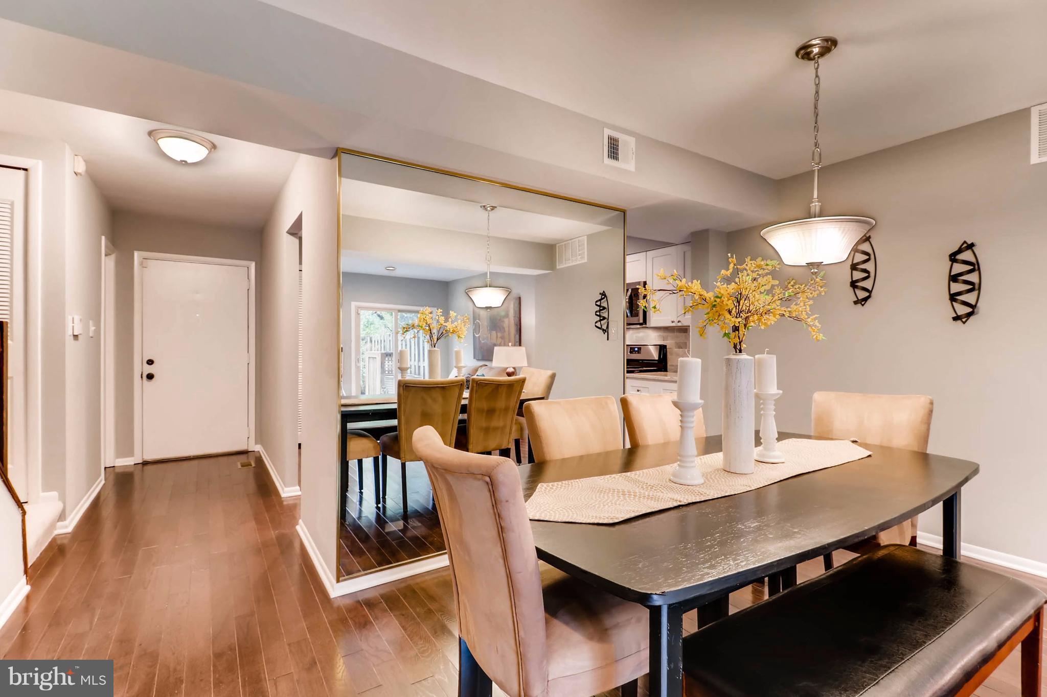 5310 Eliots Oak Road Columbia, MD 21044 - Photo 8 of 28 Dining Room