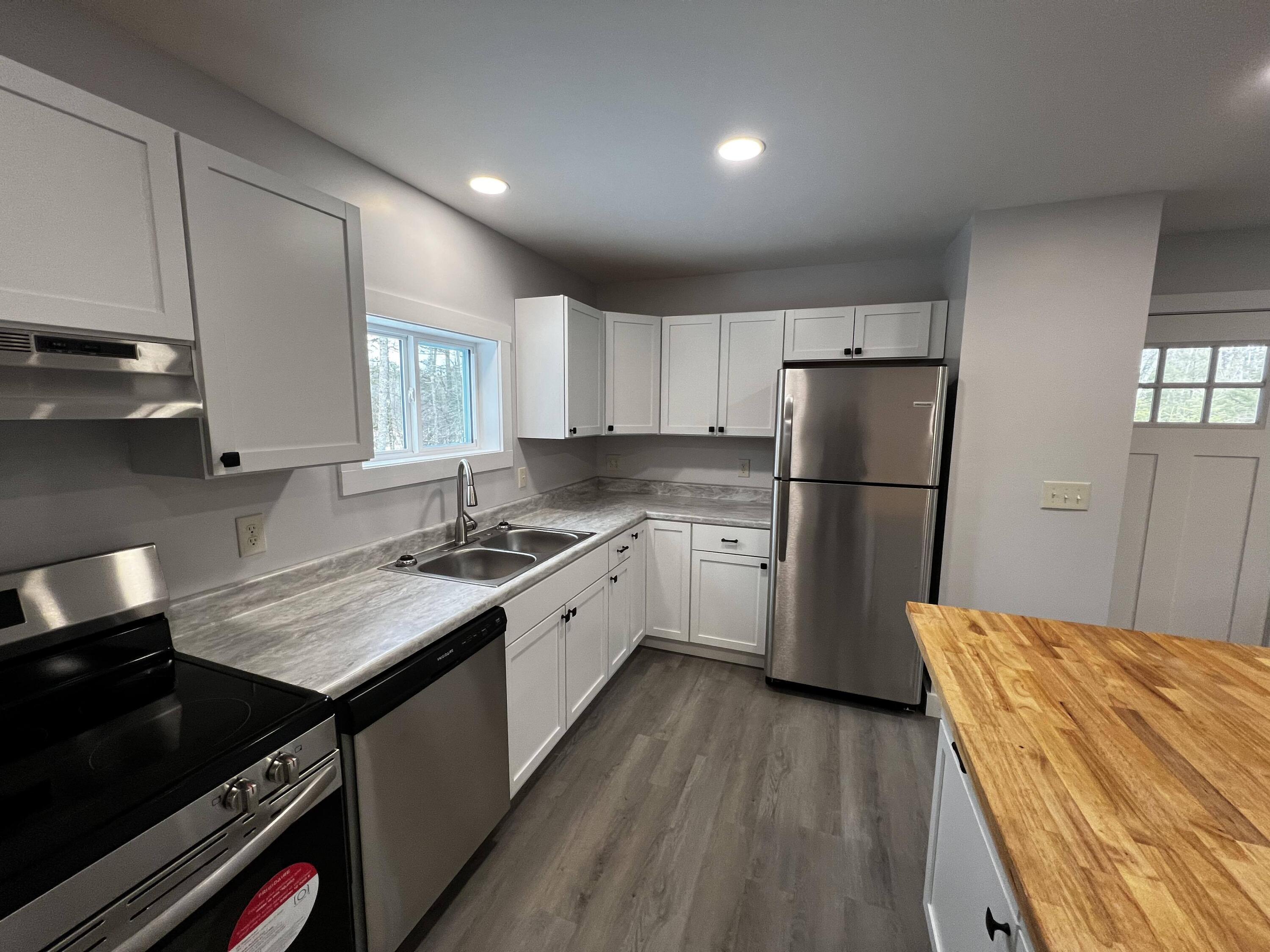 236 Bill Luce Road Washington, ME 04574 - Photo 15 of 43 Kitchen