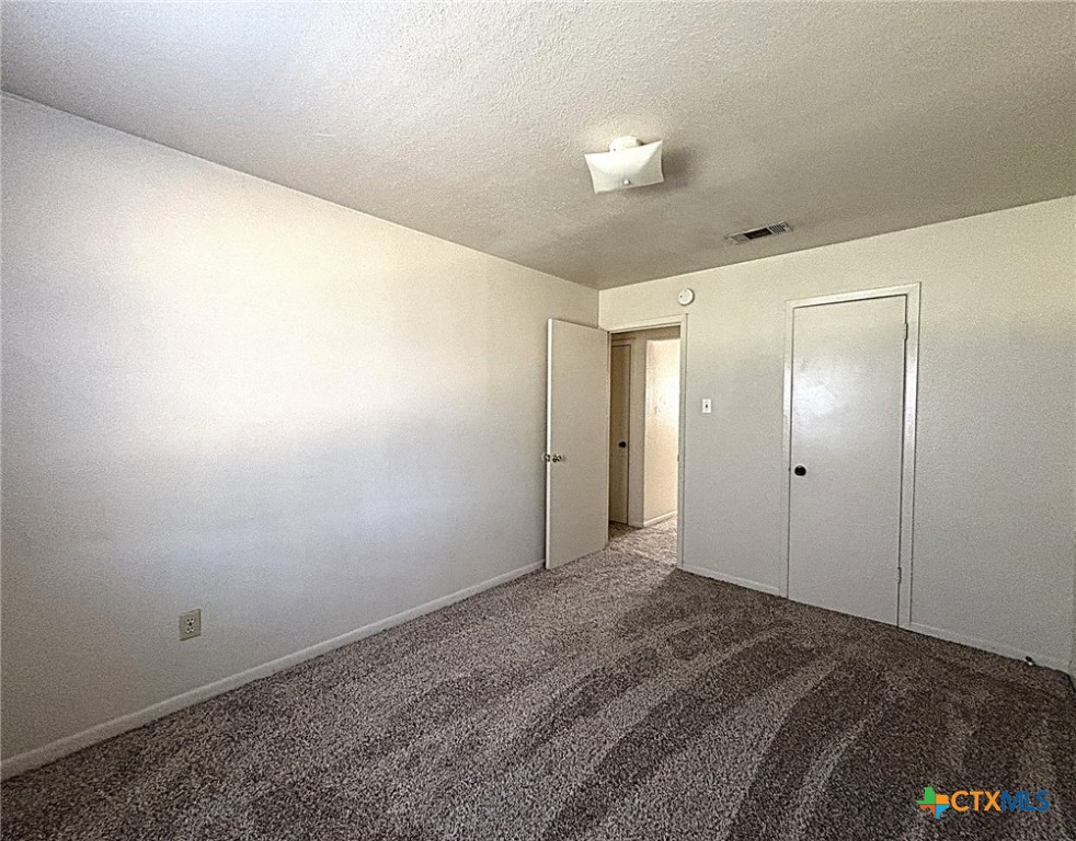 207 Northern Dove Lane, Unit B Copperas Cove, TX 76522 - Photo 4 of 9