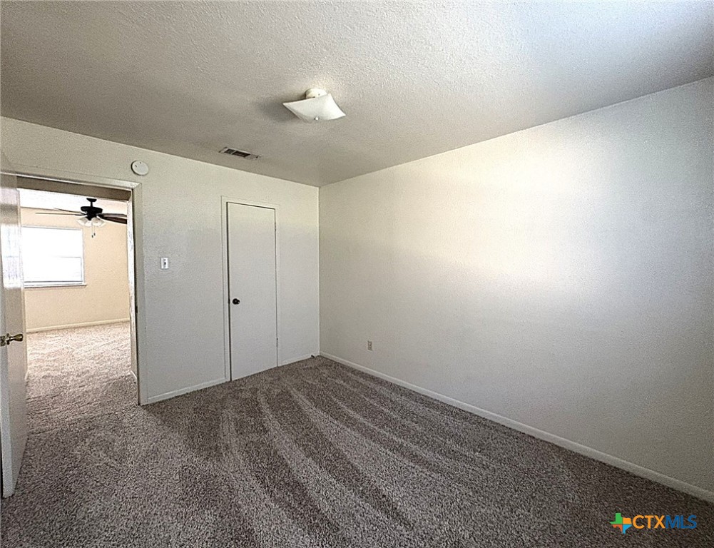 207 Northern Dove Lane, Unit B Copperas Cove, TX 76522 - Photo 5 of 9