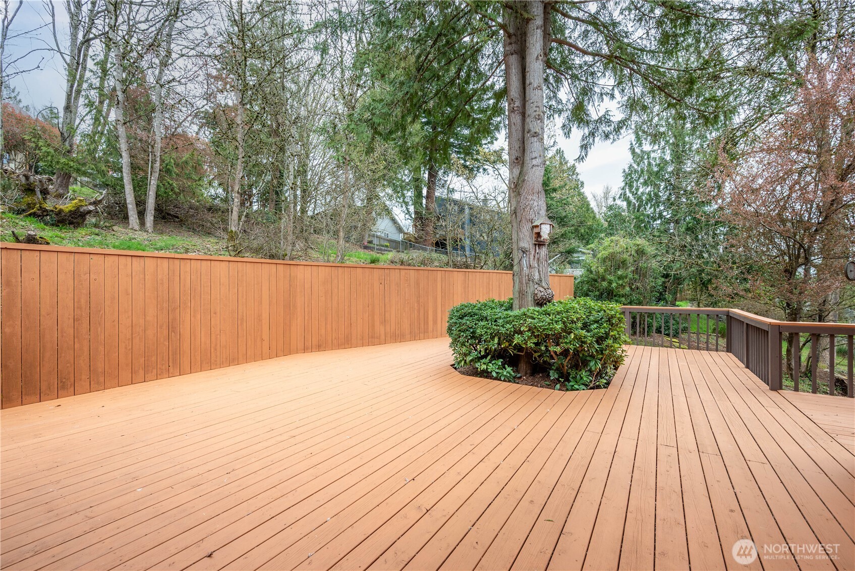 12 City View Boulevard Longview, WA 98632 - Photo 35 of 40 a view of balcony with wooden floor