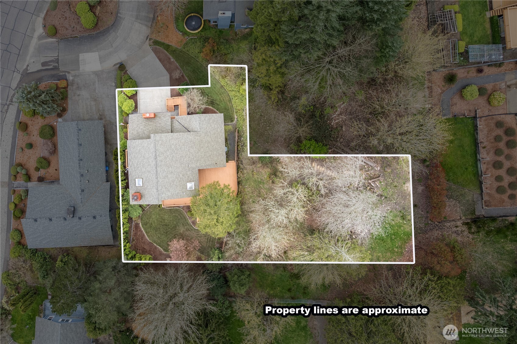 12 City View Boulevard Longview, WA 98632 - Photo 39 of 40 view of a small yard