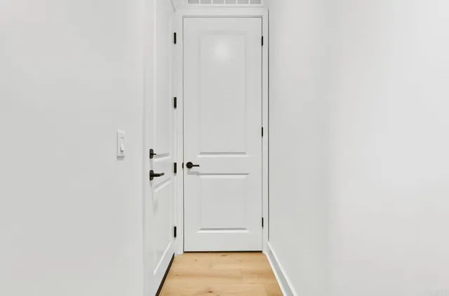 $1,150,000 | 1400 Anacona Place, Unit 105, Encinitas, CA 92024