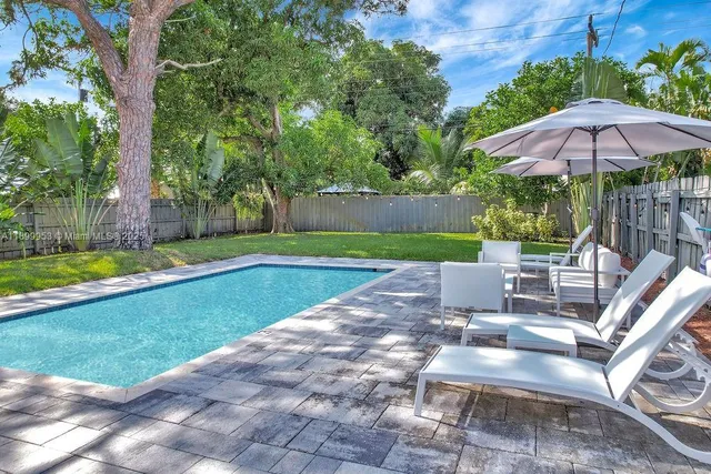 $869,000 | 1315 Northeast 16th Avenue, Fort Lauderdale, FL 33304