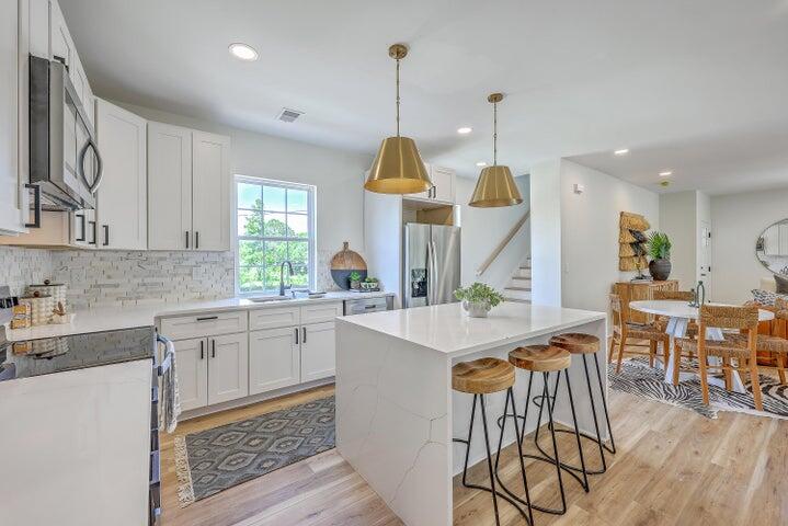 1685 Old Military Road Charleston, SC 29412 - Photo 11 of 27 1685 Old Military-7