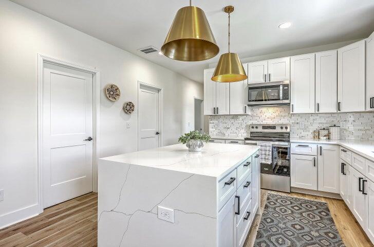 1685 Old Military Road Charleston, SC 29412 - Photo 12 of 27 1685 Old Military-11