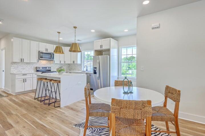 1685 Old Military Road Charleston, SC 29412 - Photo 8 of 27 1685 Old Military-19