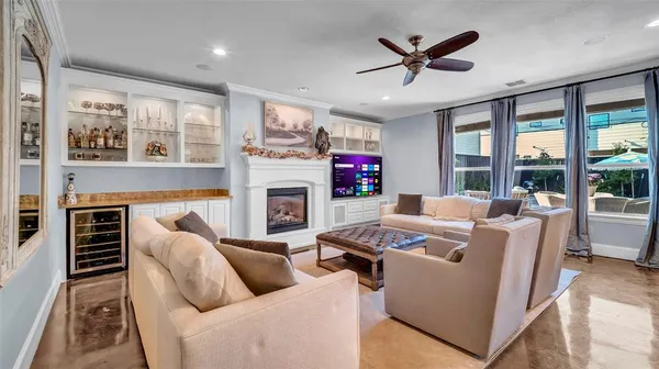 $9,500 | 5527 McCommas Boulevard, Dallas, TX 75206