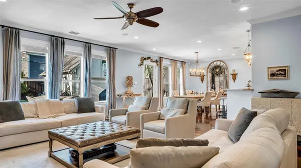 $9,500 | 5527 McCommas Boulevard, Dallas, TX 75206
