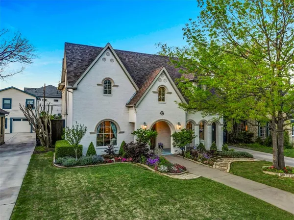 $9,500 | 5527 McCommas Boulevard, Dallas, TX 75206
