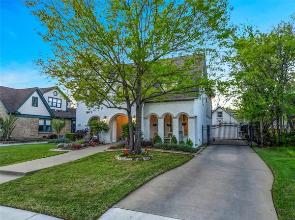 $9,500 | 5527 McCommas Boulevard, Dallas, TX 75206