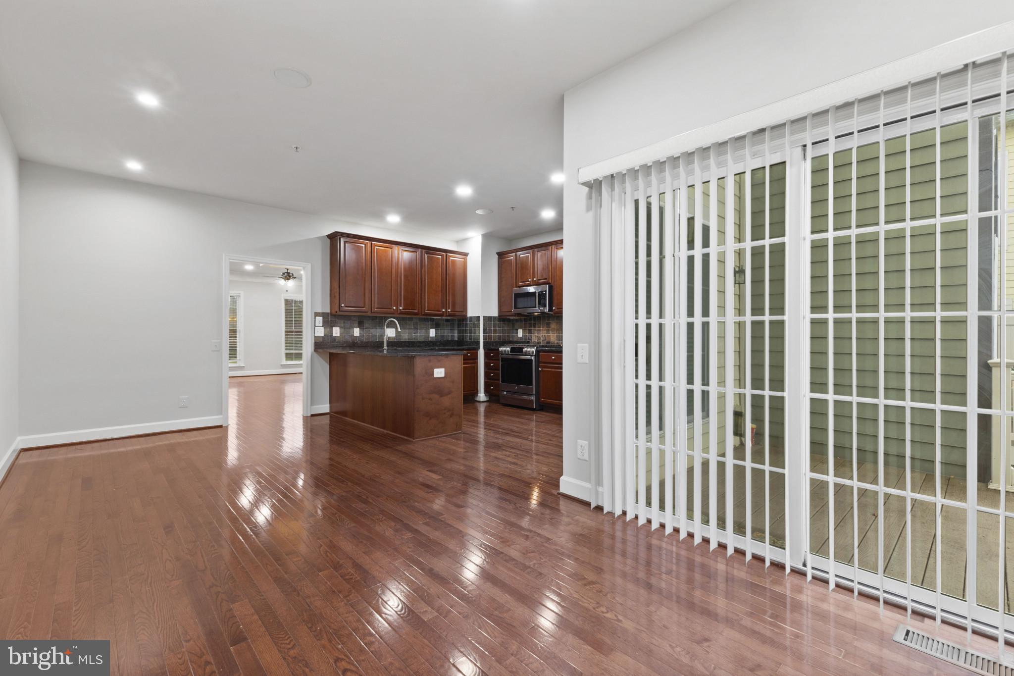 573 Dandelion Terrace Southeast Leesburg, VA 20175 - Photo 12 of 31 a view of a electric room