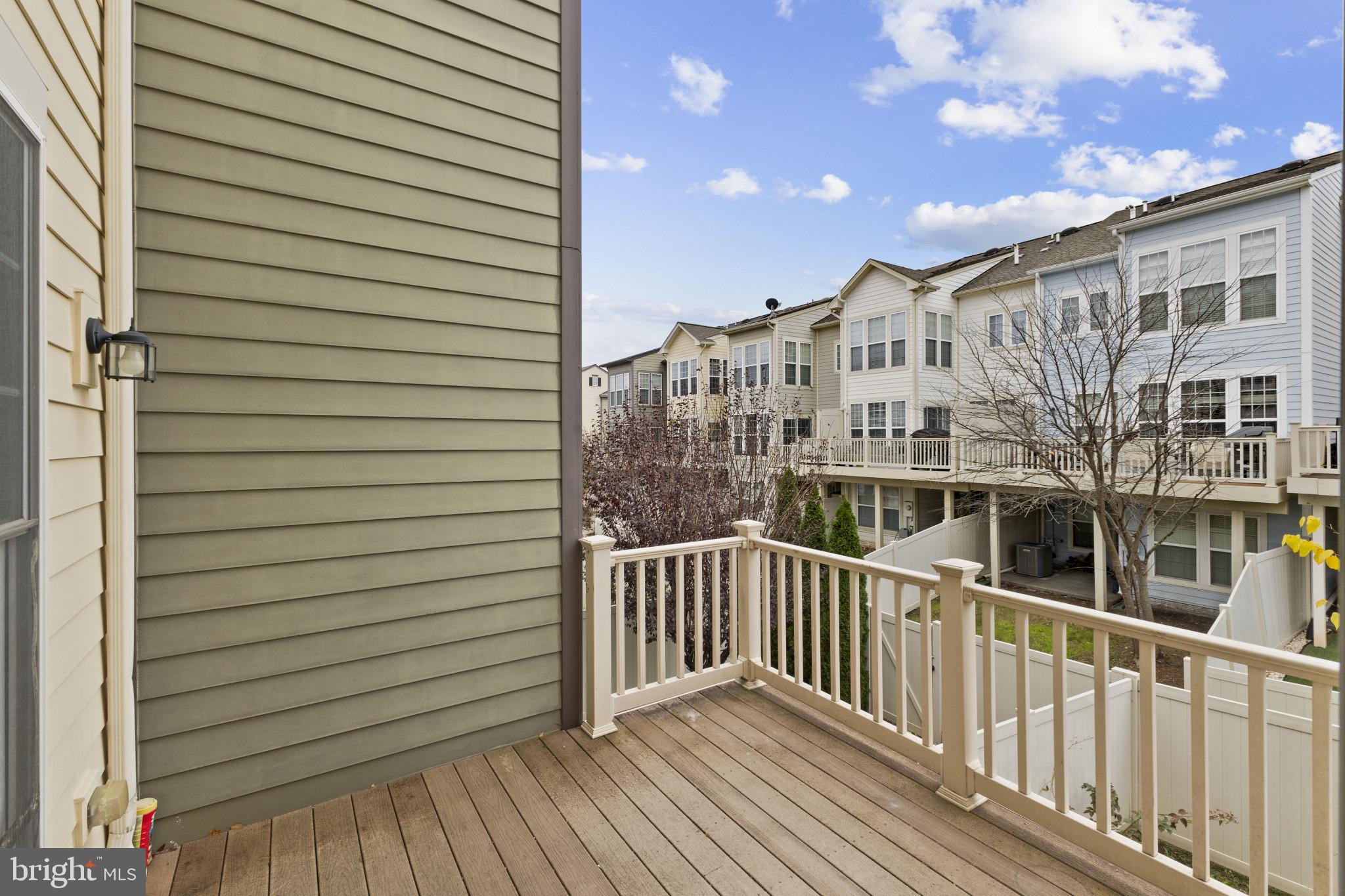573 Dandelion Terrace Southeast Leesburg, VA 20175 - Photo 27 of 31 a view of a balcony with city view