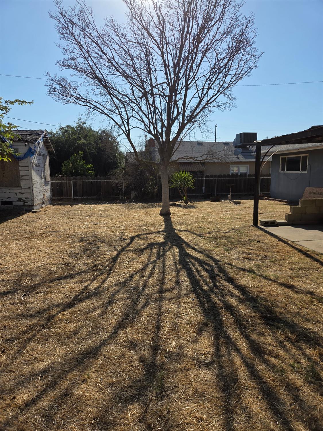 2153 Knowles Street Selma, CA 93662 - Photo 16 of 20