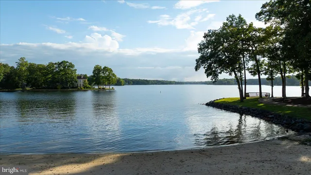 $1,800 | 305 Wakefield Drive, Locust Grove, VA 22508