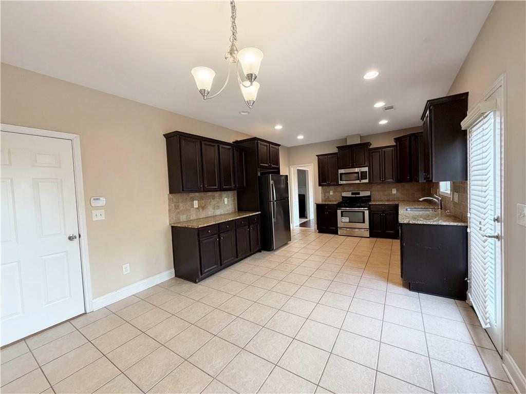 3829 Baxley Ridge Drive Suwanee, GA 30024 - Photo 3 of 25