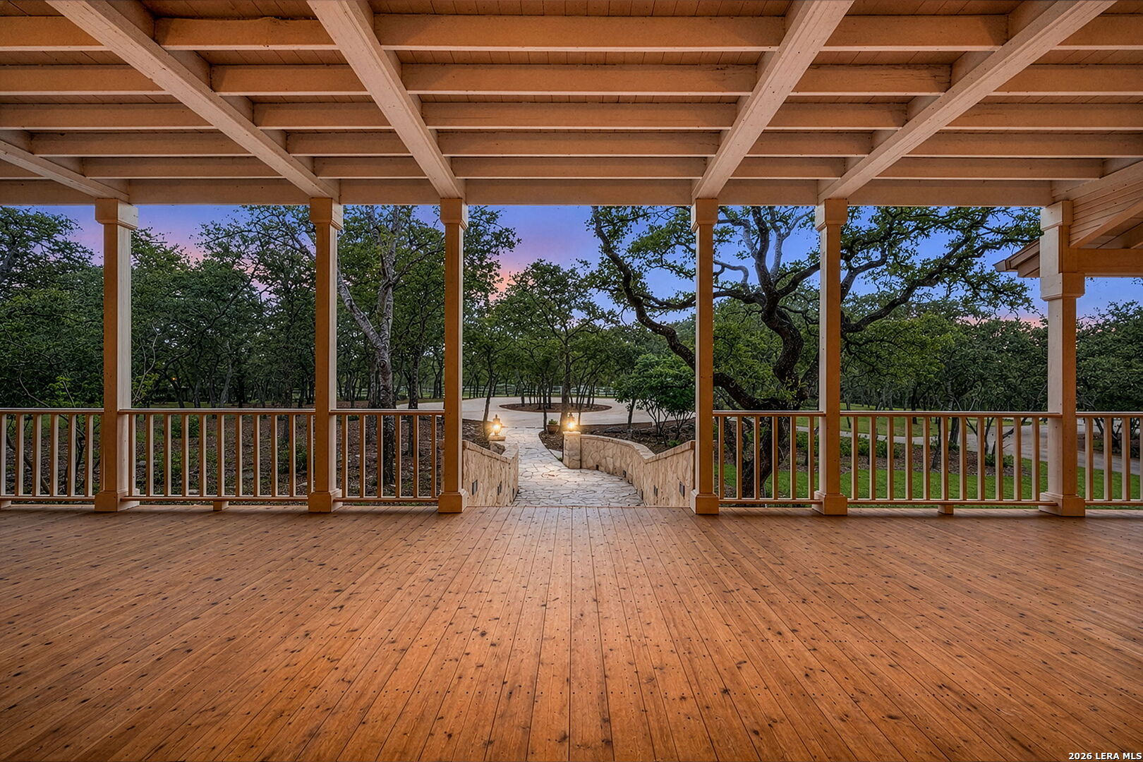 7419 Secretariat Lane Fair Oaks Ranch, TX 78015 - Photo 9 of 75
